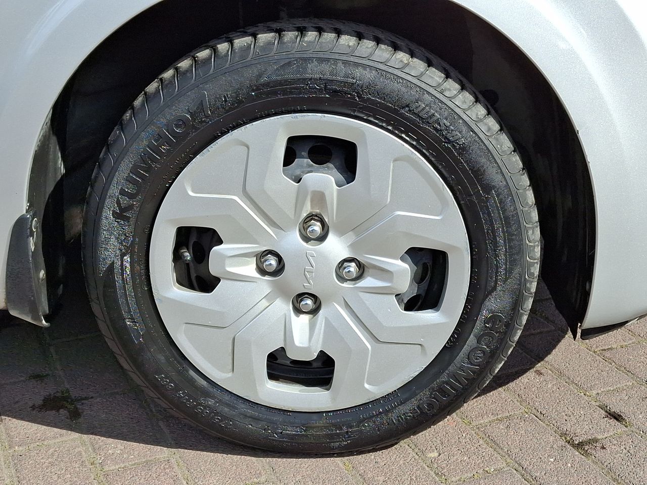 KIA - 17