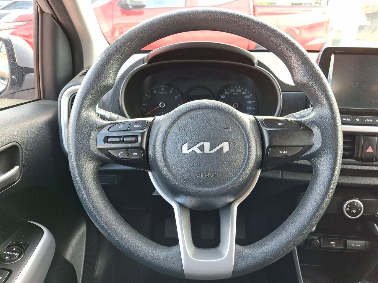 KIA - 24