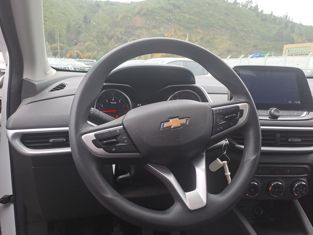 Chevrolet Tracker — foto 11 de 18