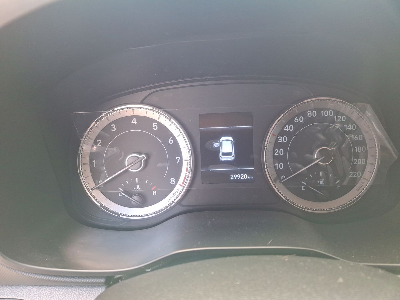 HYUNDAI - 26