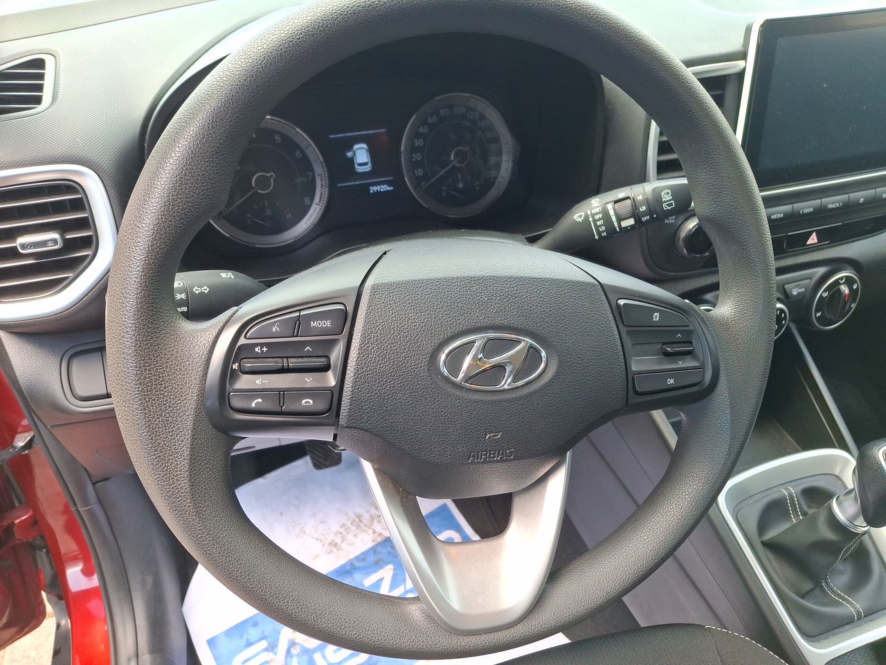 HYUNDAI - 24