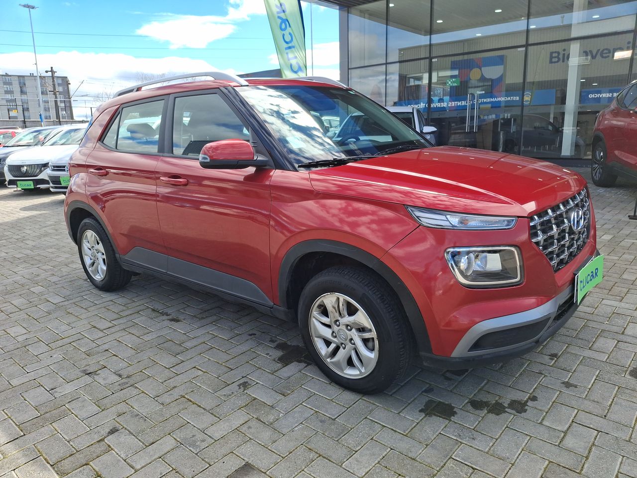 HYUNDAI - 2