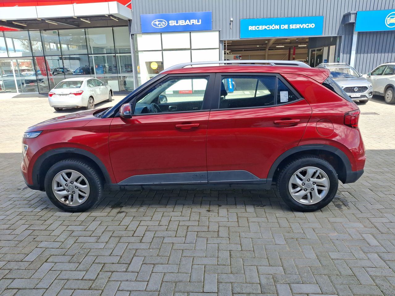 HYUNDAI - 4