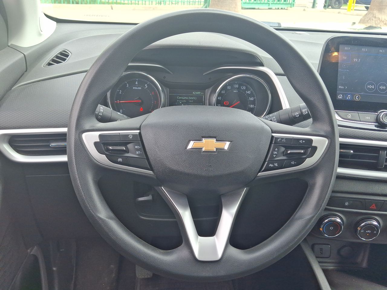 CHEVROLET - 25