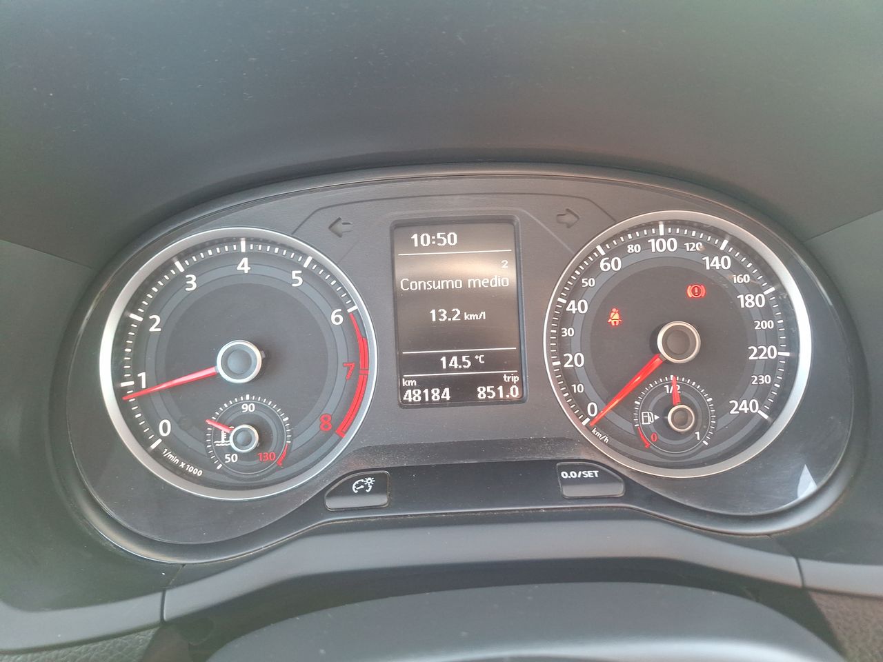 VOLKSWAGEN - 25