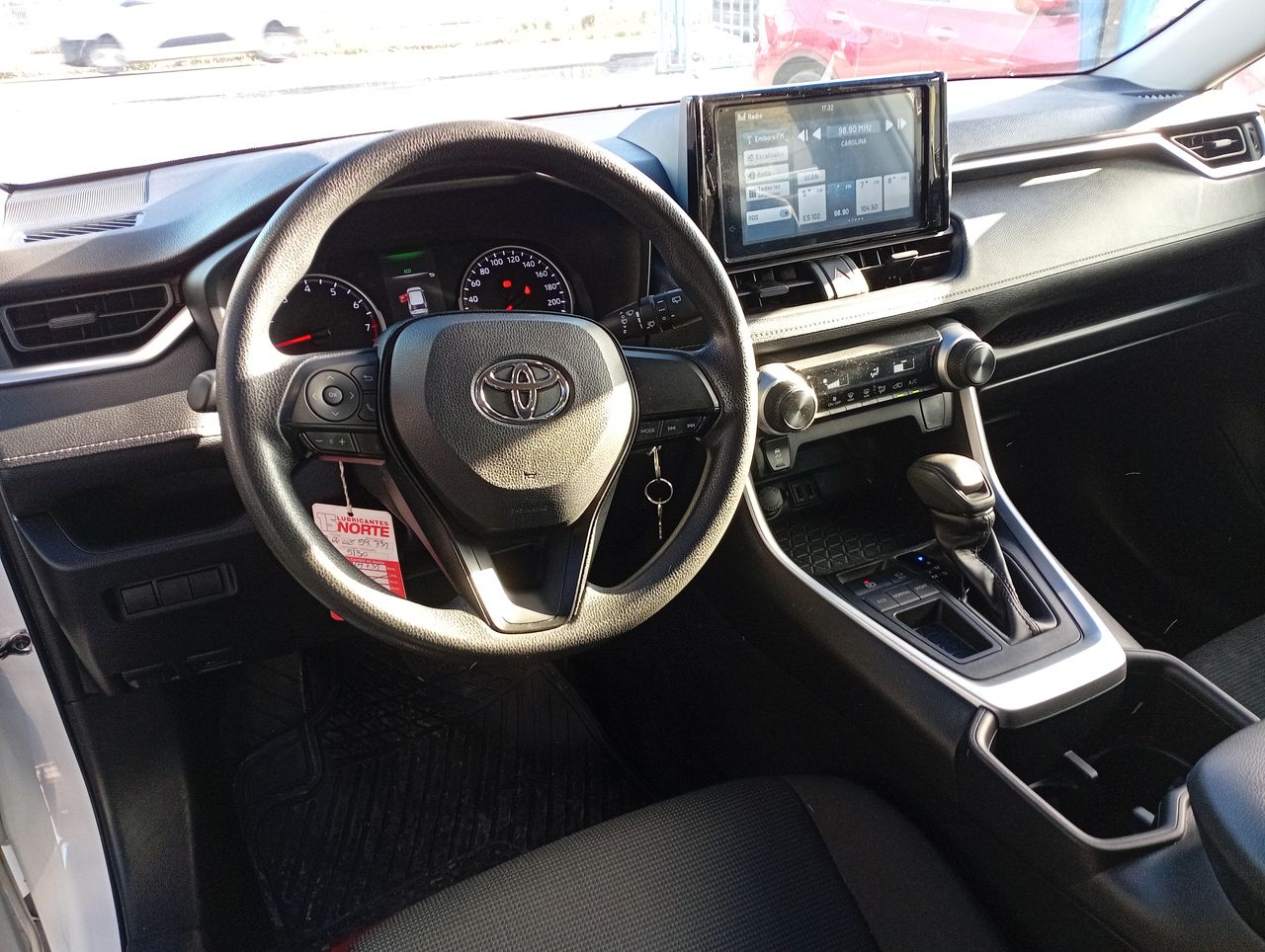 TOYOTA - 15