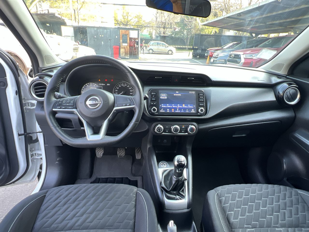 NISSAN - 9