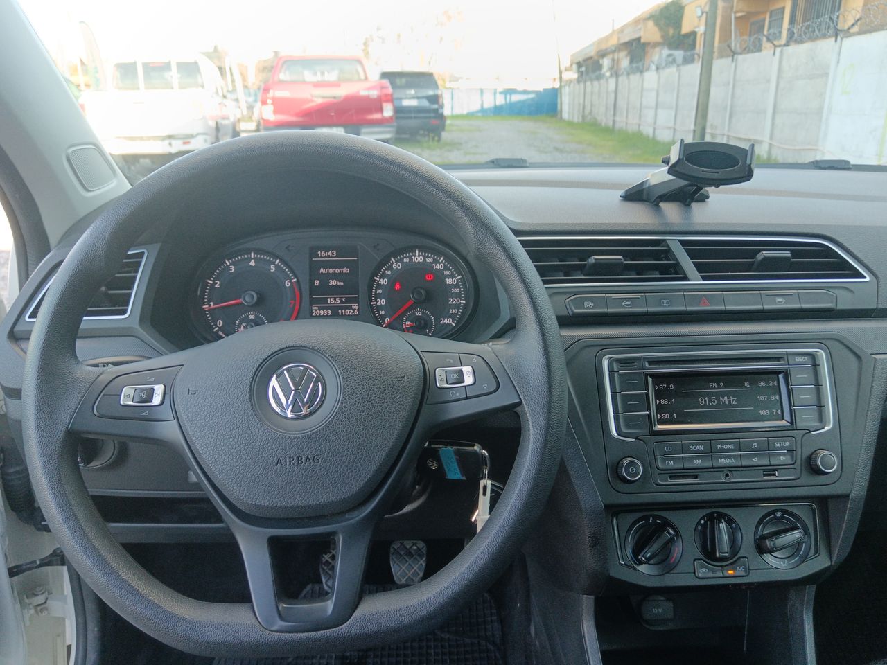 VOLKSWAGEN - 26