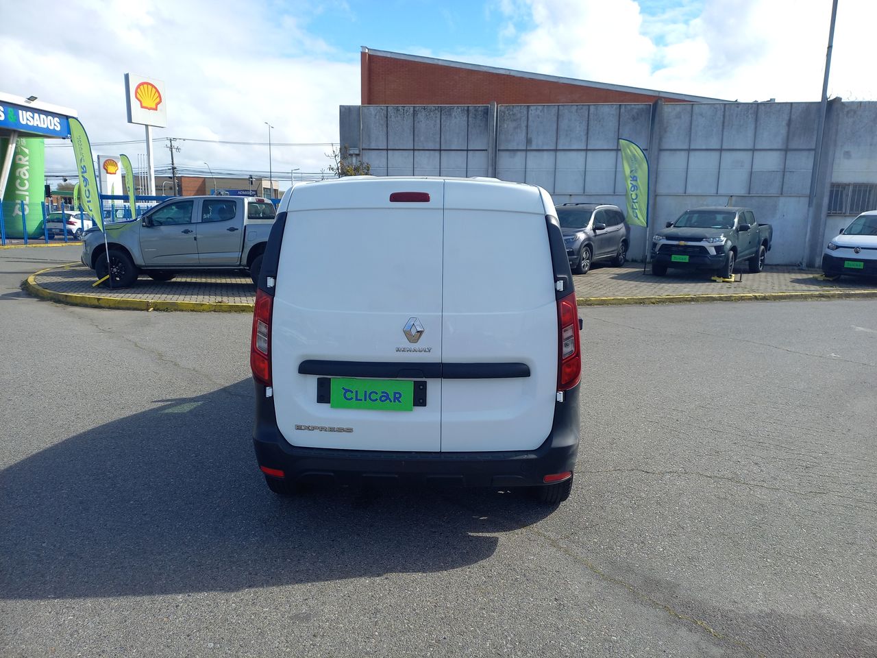 RENAULT - 6