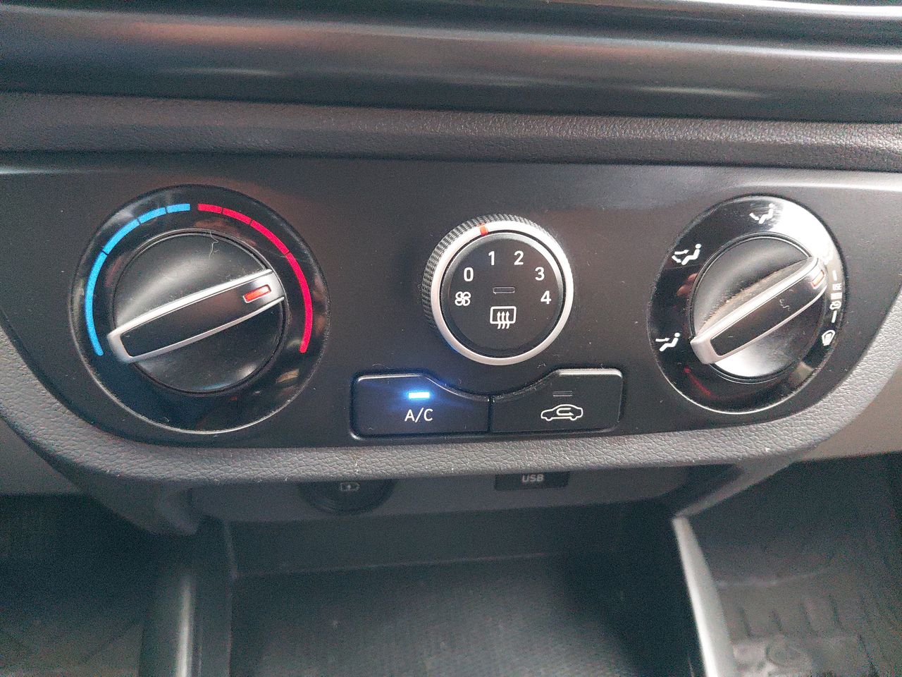 HYUNDAI - 19