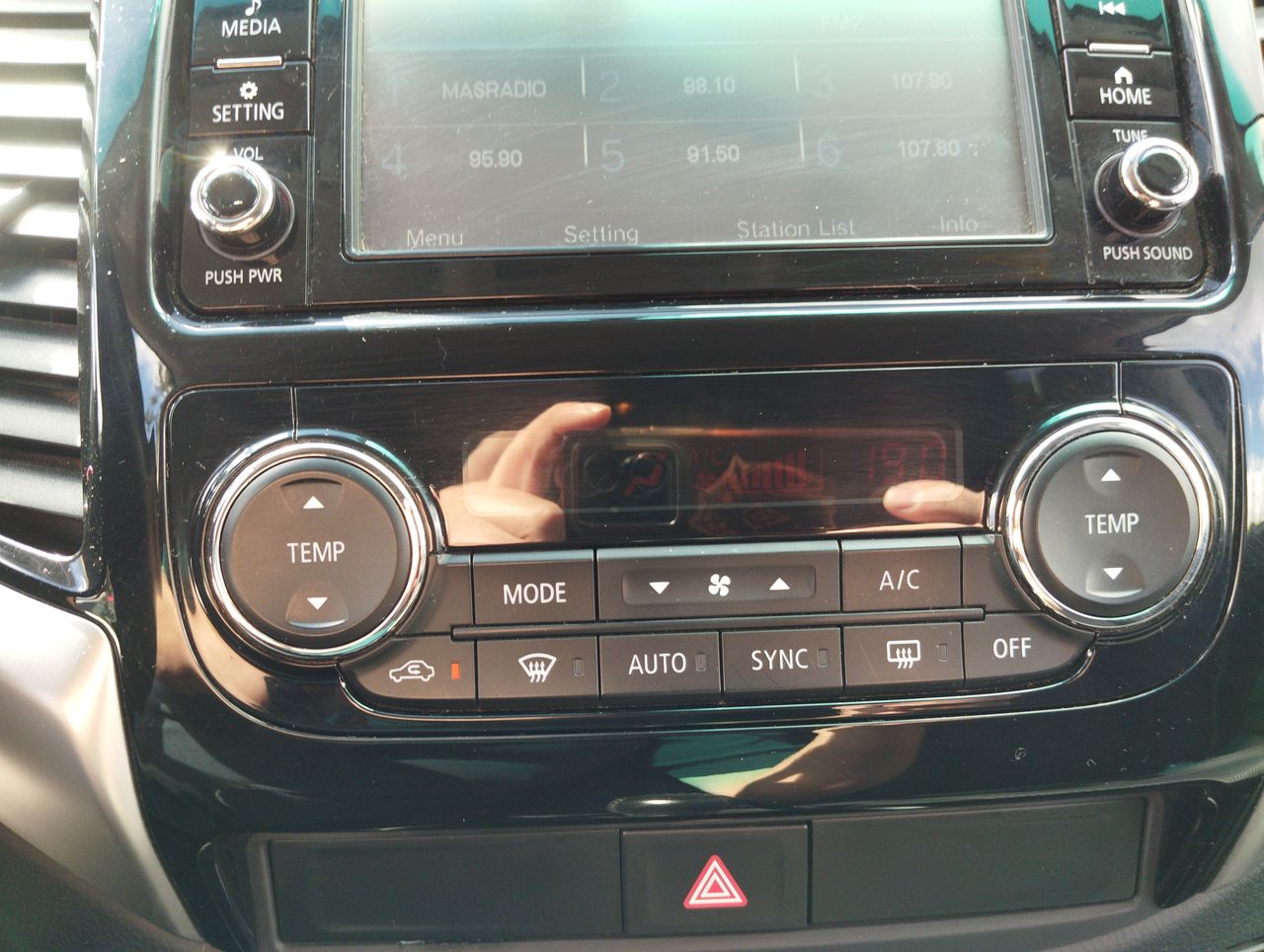 MITSUBISHI - 30