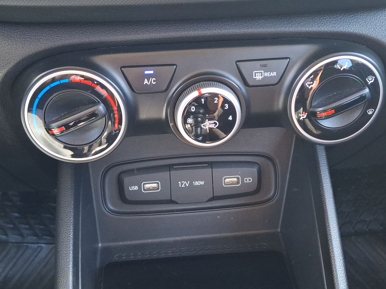 HYUNDAI - 31