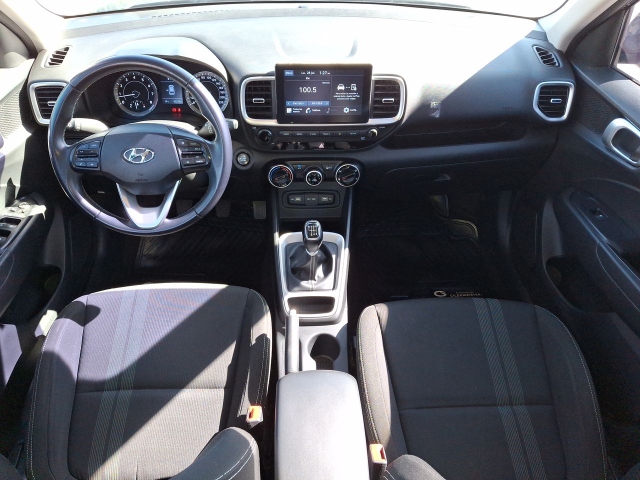 HYUNDAI - 33