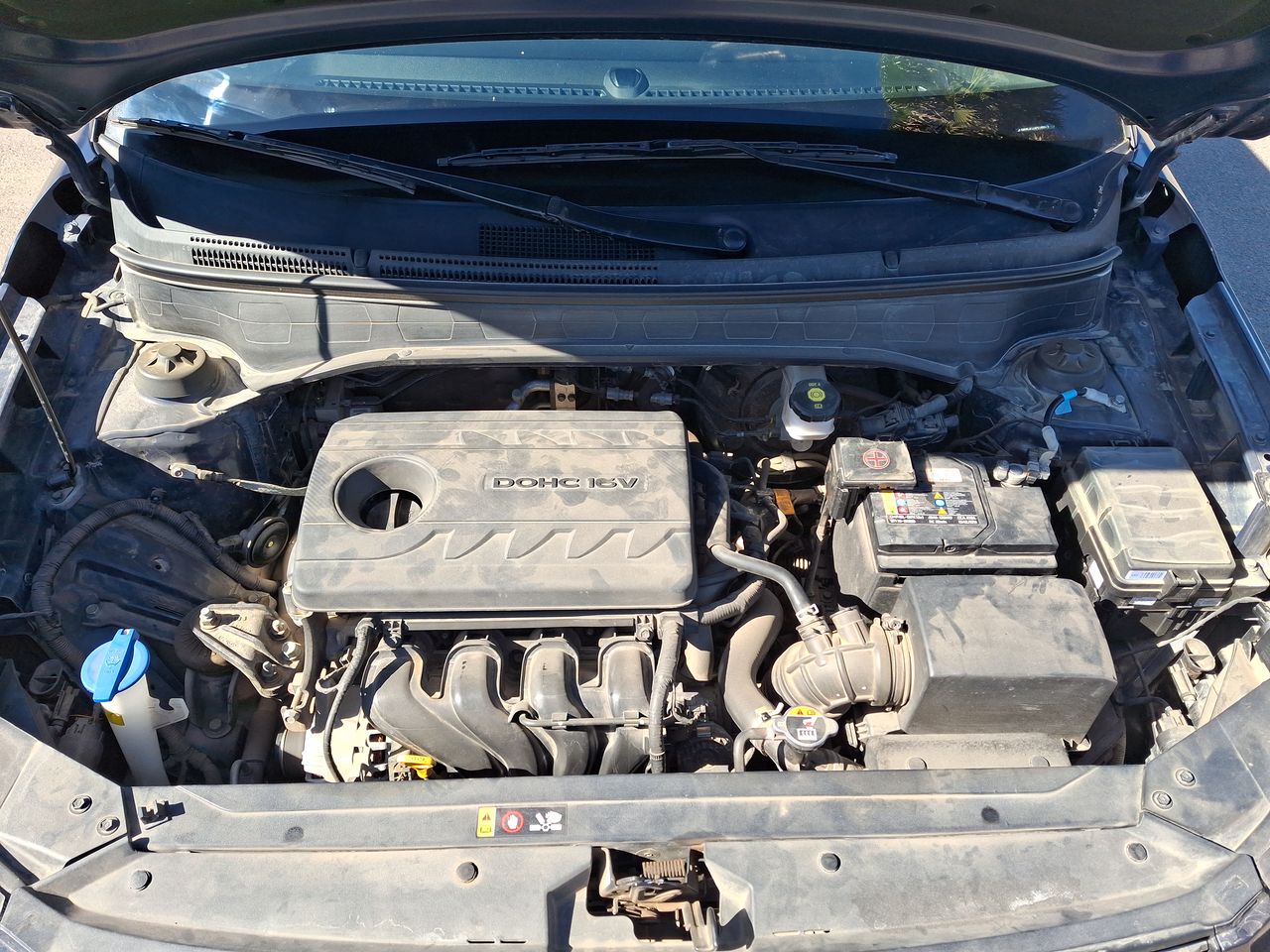 HYUNDAI - 18