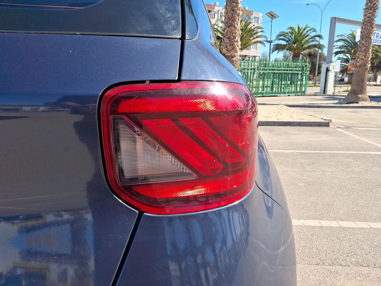 HYUNDAI - 21