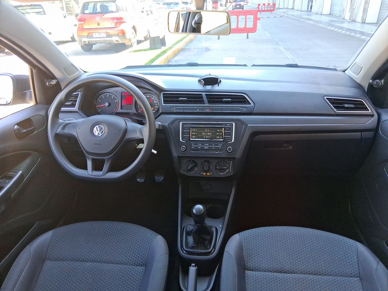 VOLKSWAGEN - 7