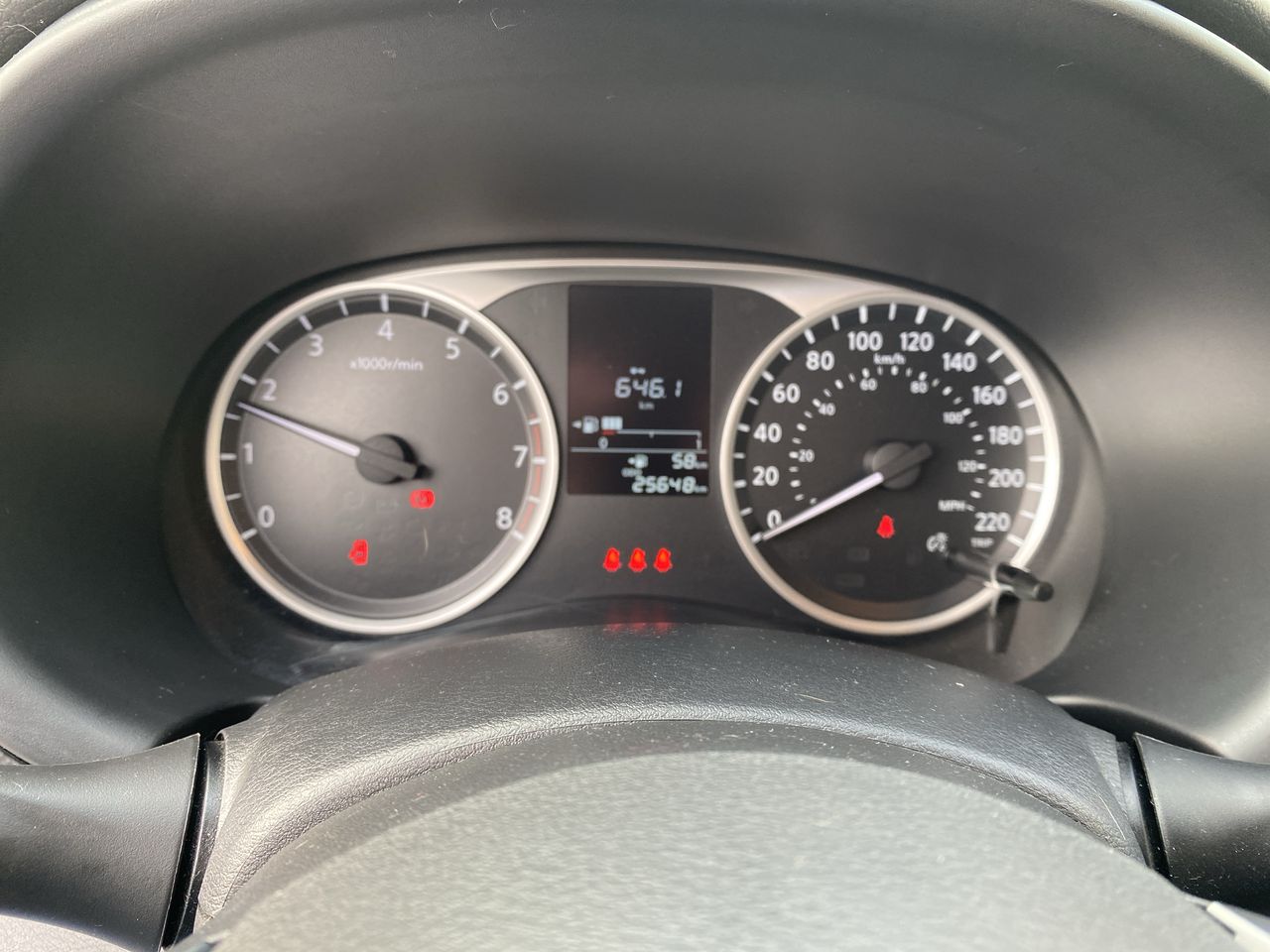 NISSAN - 26