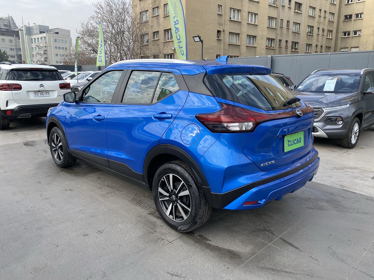 NISSAN - 5