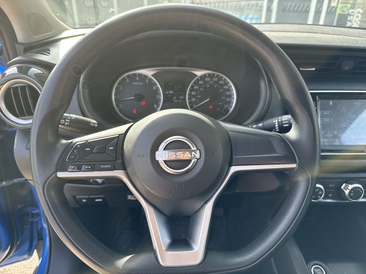 NISSAN - 16