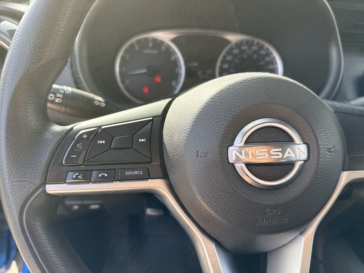 NISSAN - 17