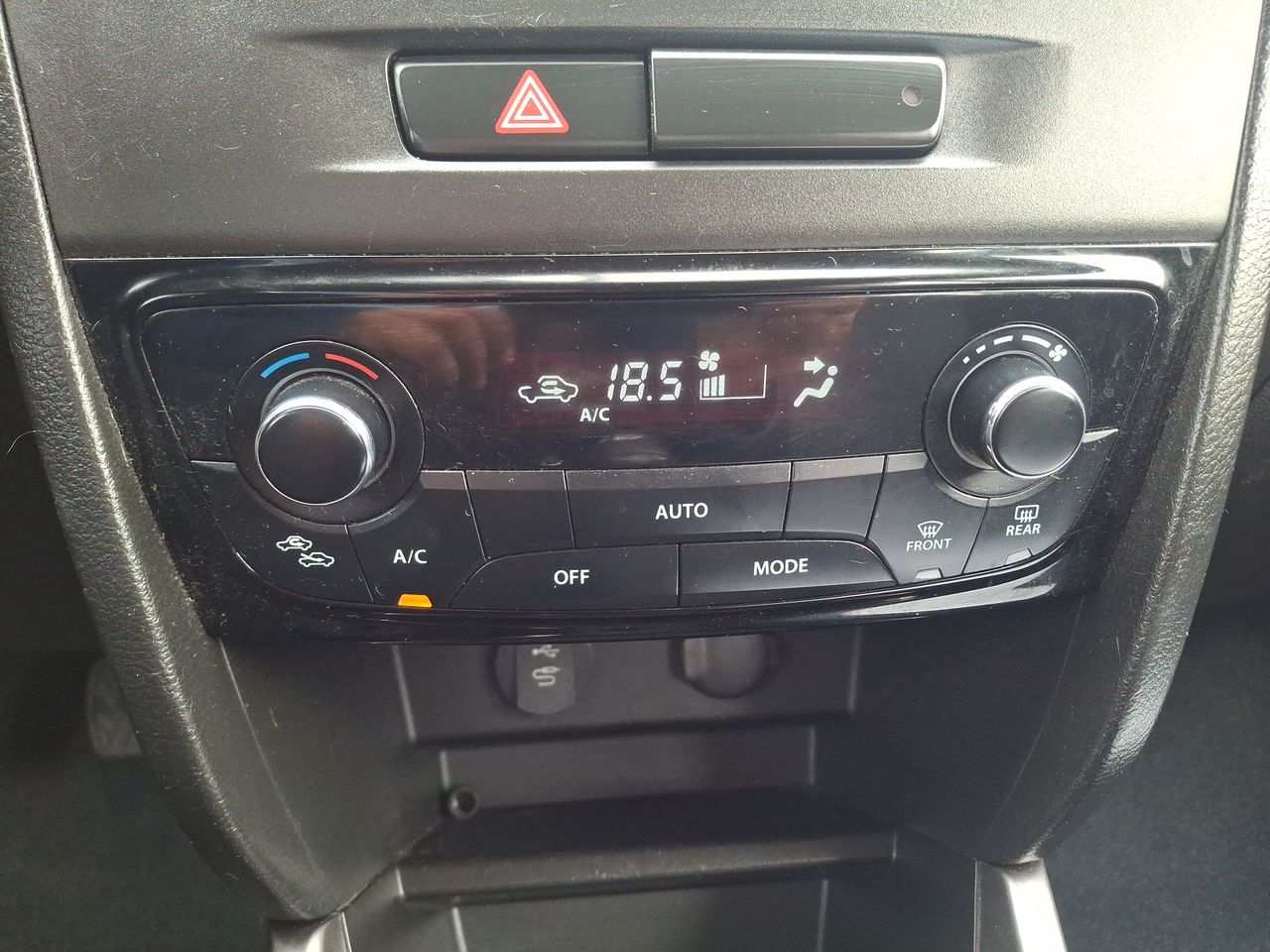 SUZUKI - 27
