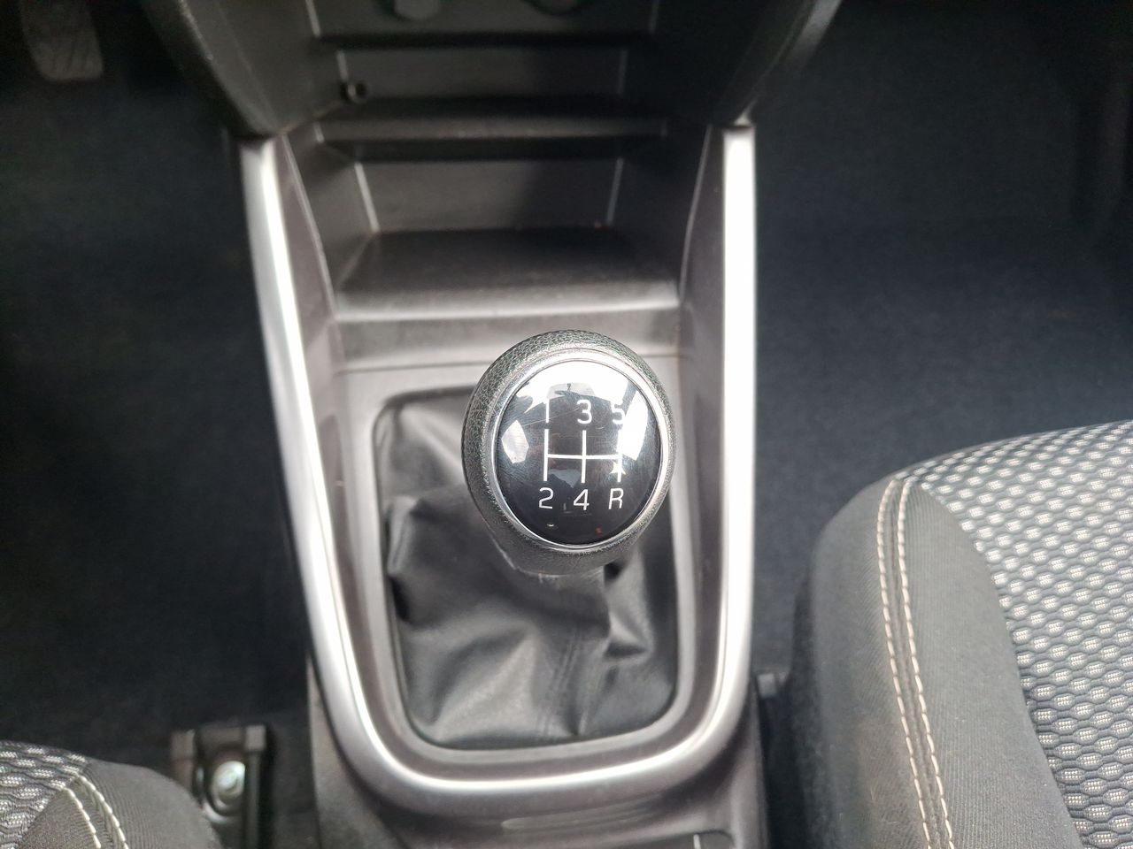 SUZUKI - 28