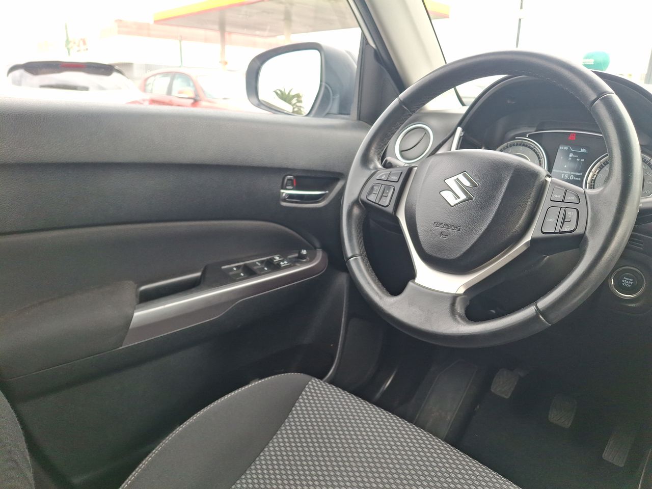 SUZUKI - 16