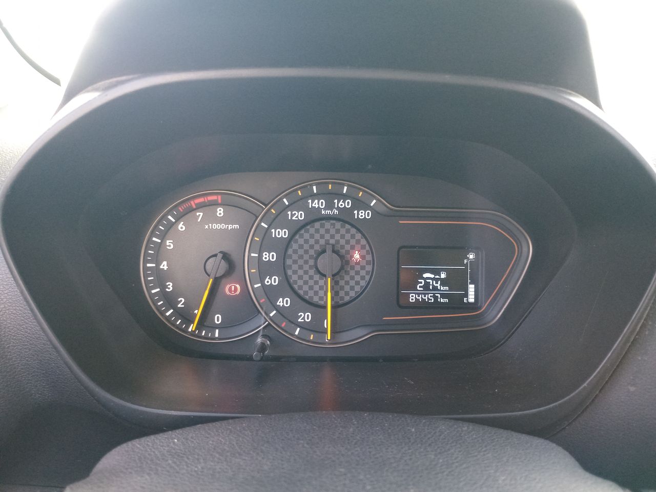 HYUNDAI - 26