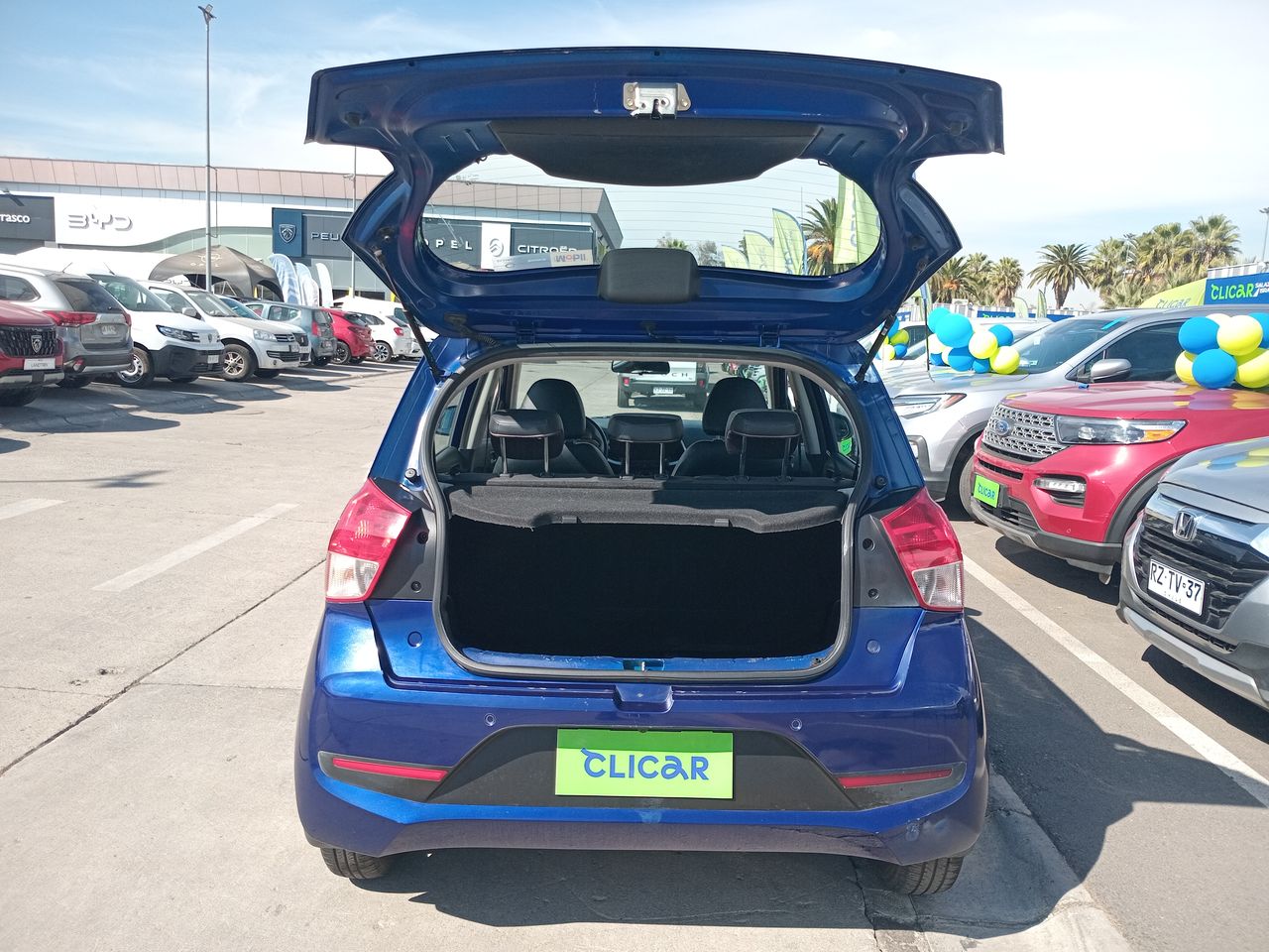 HYUNDAI - 20