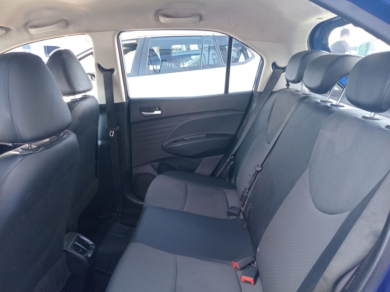 HYUNDAI - 11
