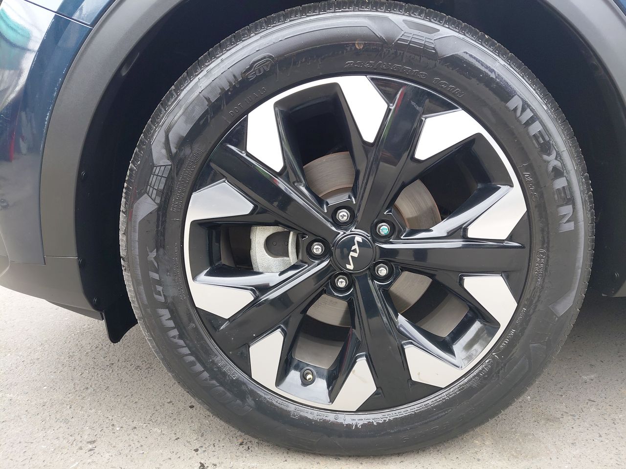 KIA Sportage — foto 8 de 28