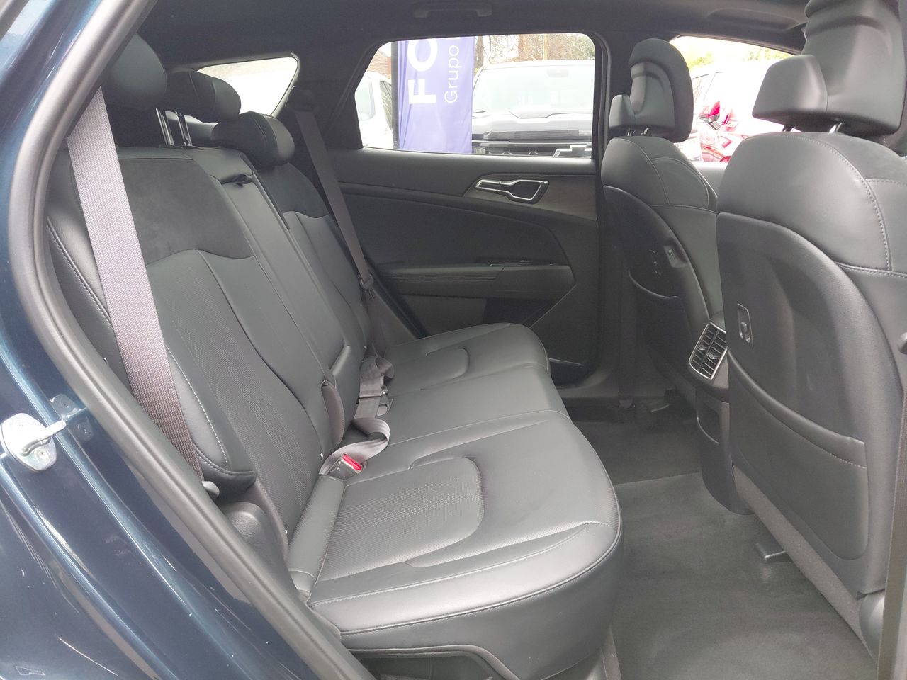KIA Sportage — foto 27 de 28