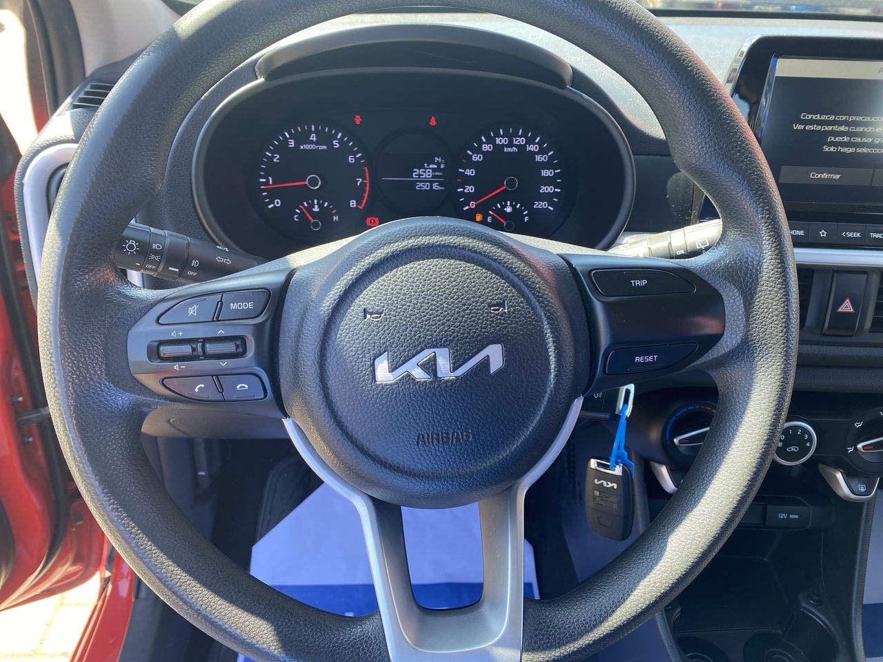 KIA - 25