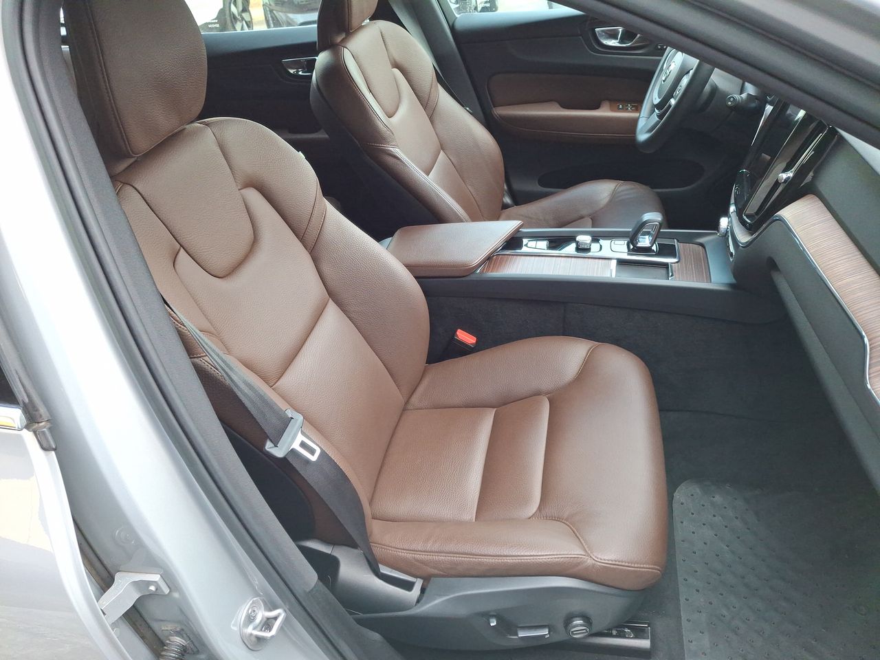 VOLVO - 34