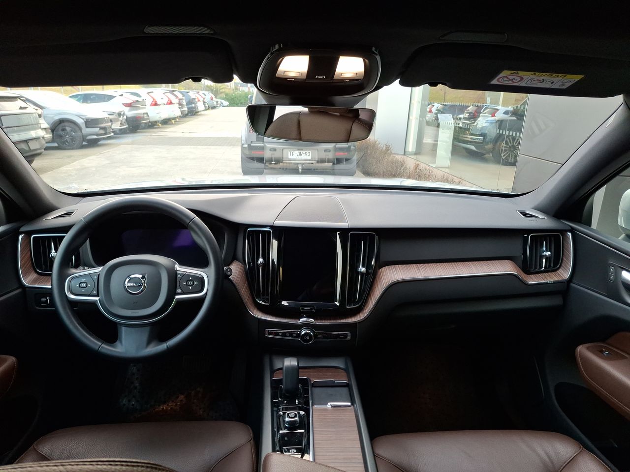 VOLVO - 9