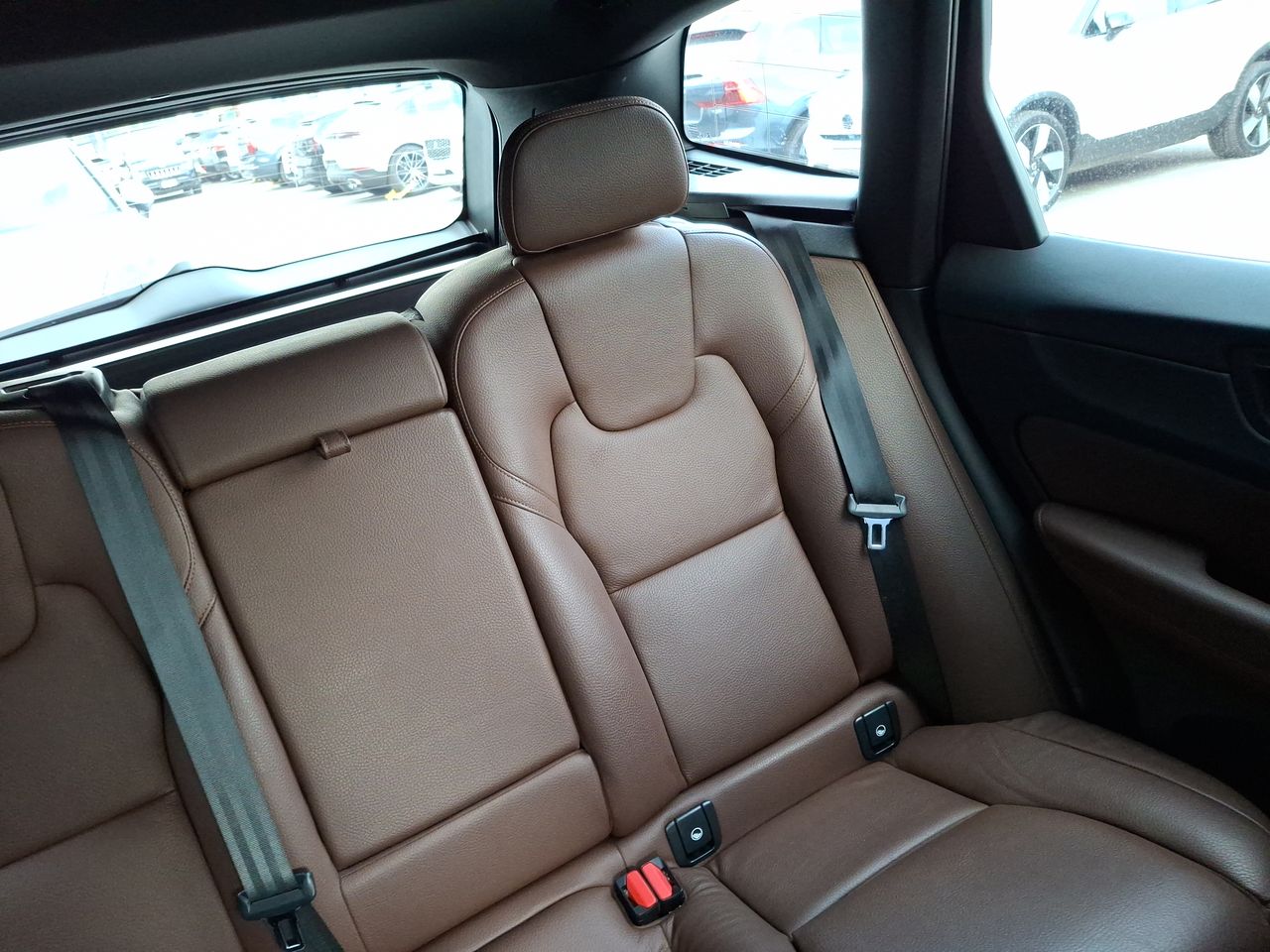 VOLVO - 14