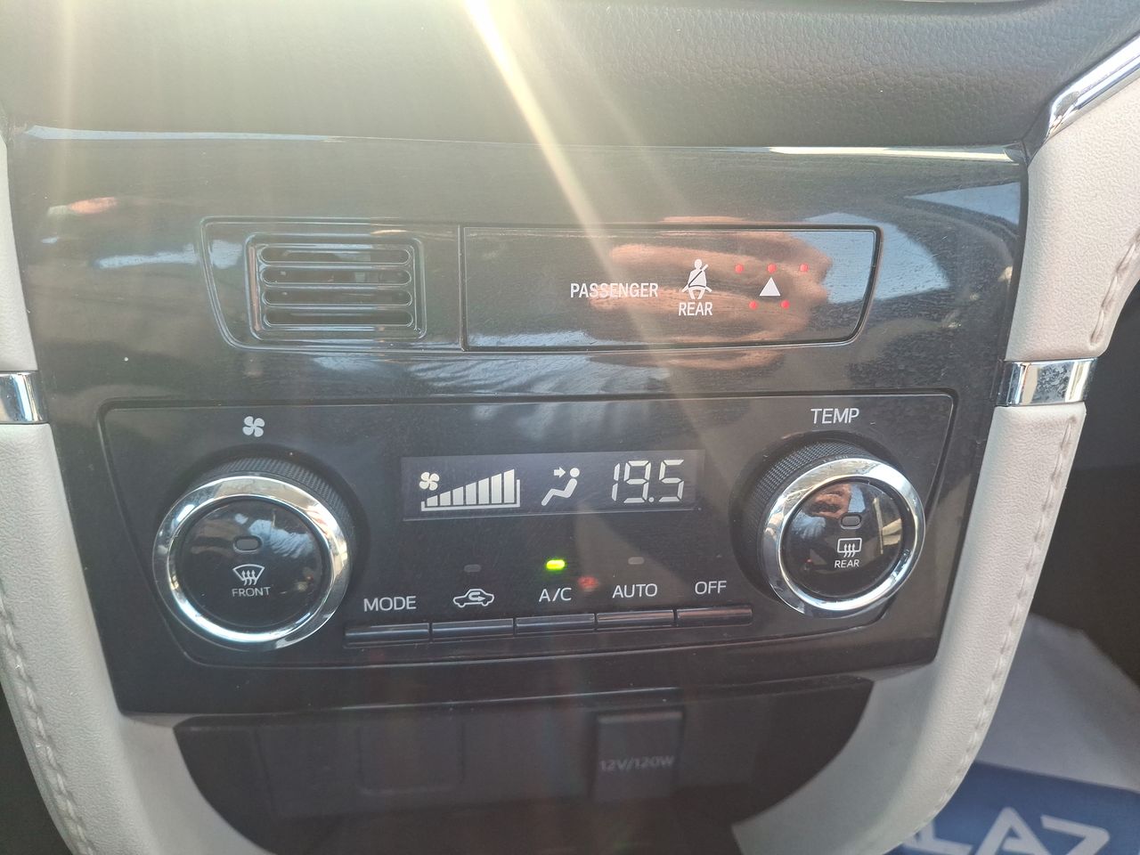 TOYOTA - 28