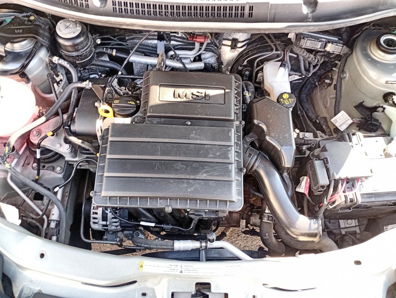 VOLKSWAGEN - 14