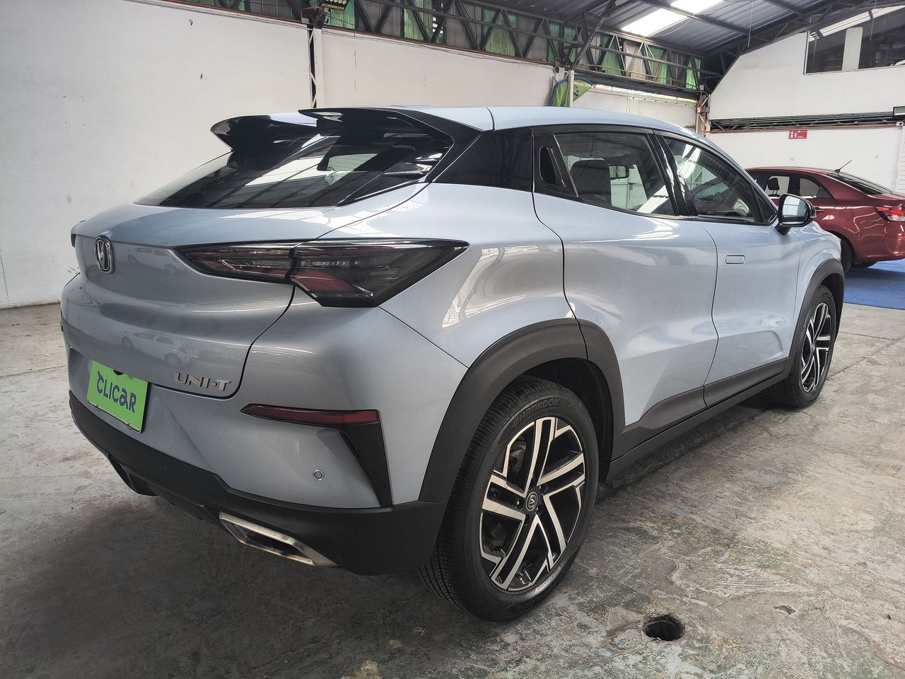 CHANGAN - 7