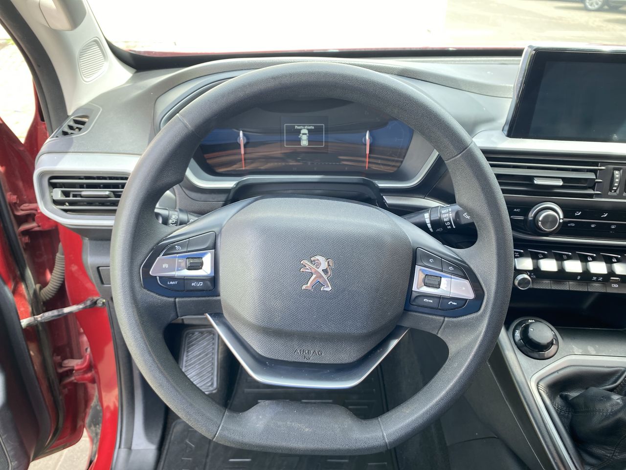 PEUGEOT - 24