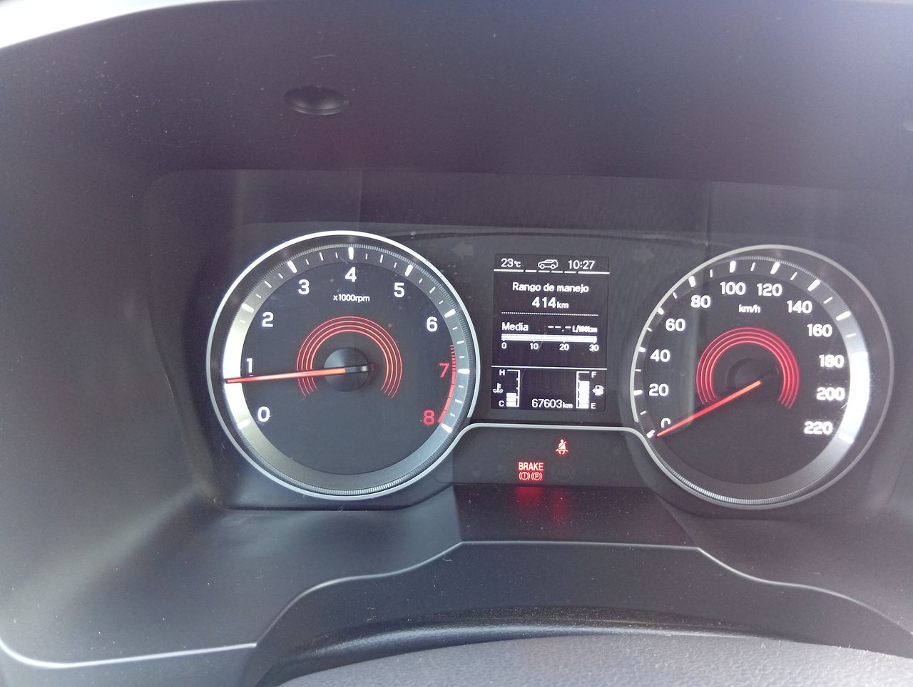 SSANGYONG - 24