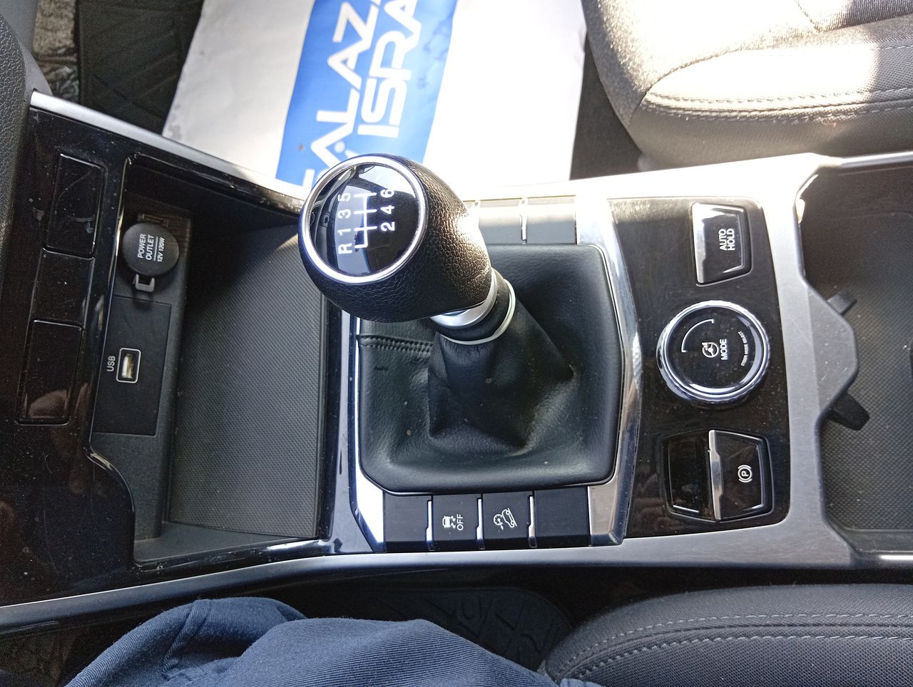SSANGYONG - 28