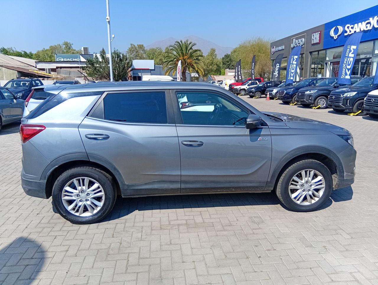 SSANGYONG - 8