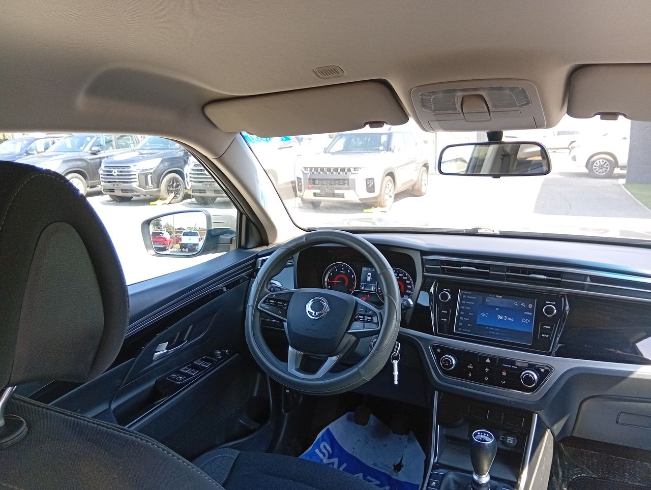 SSANGYONG - 9
