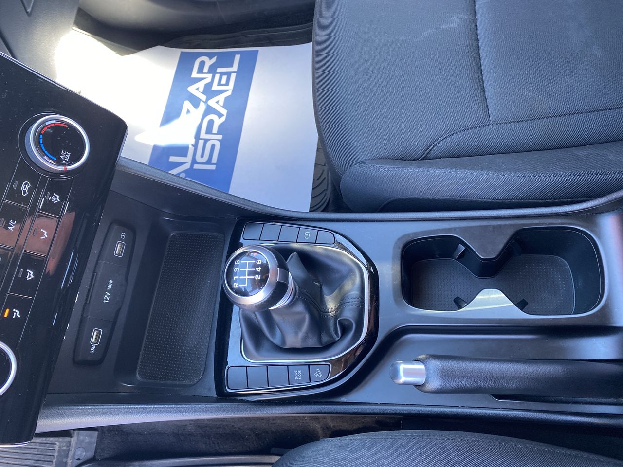 HYUNDAI - 31