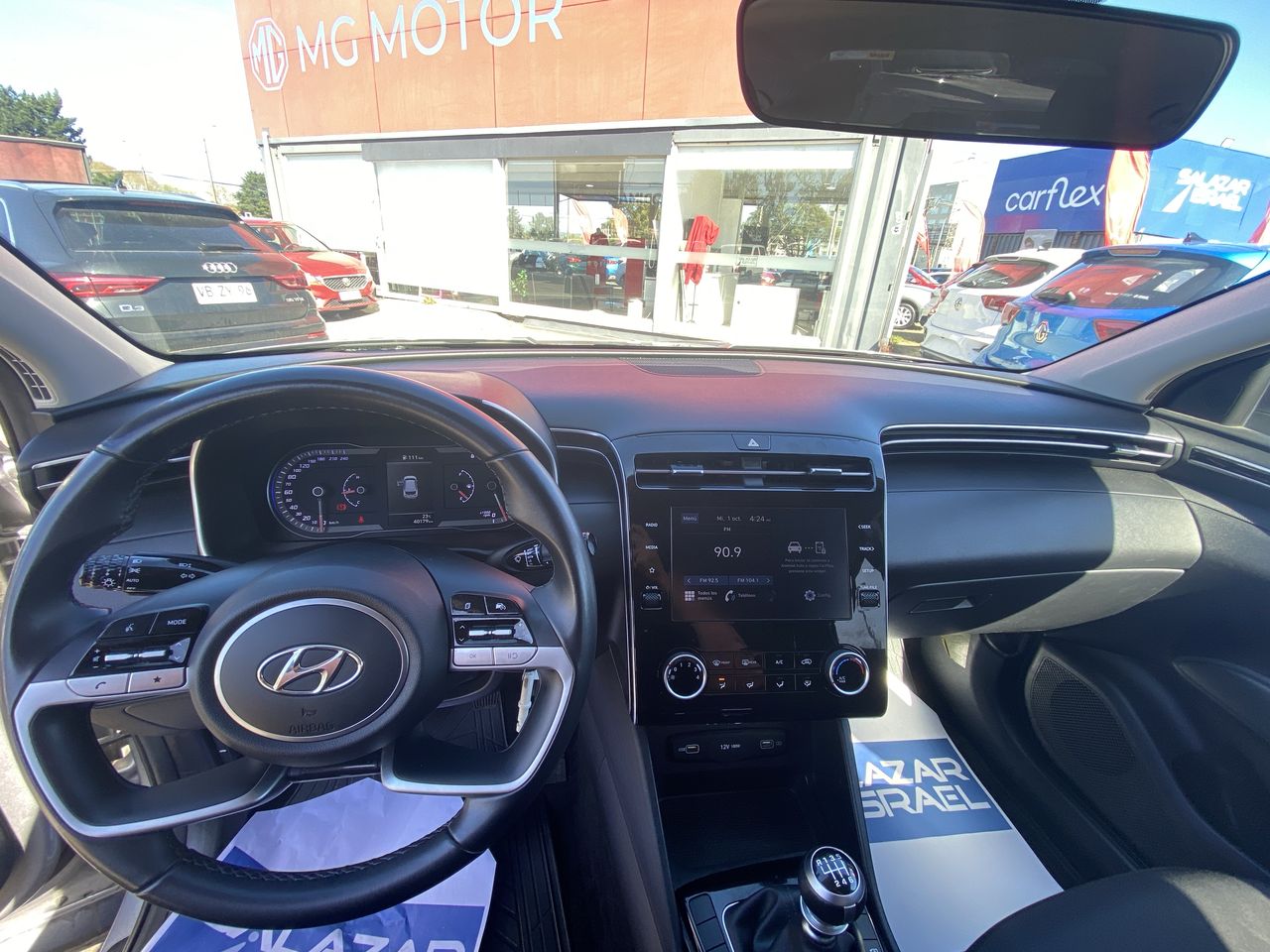 HYUNDAI - 32