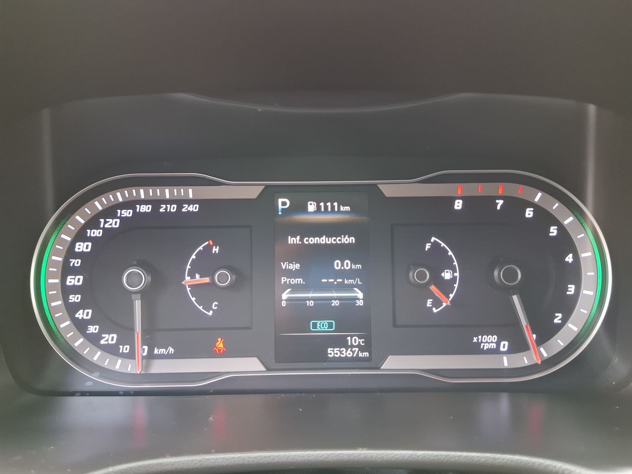 HYUNDAI - 20