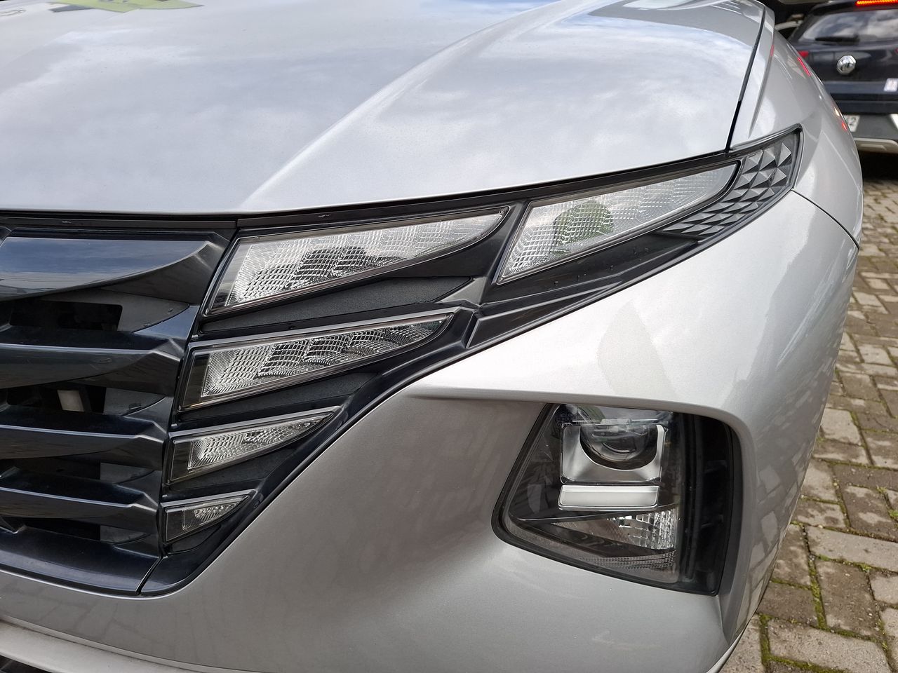 HYUNDAI - 11