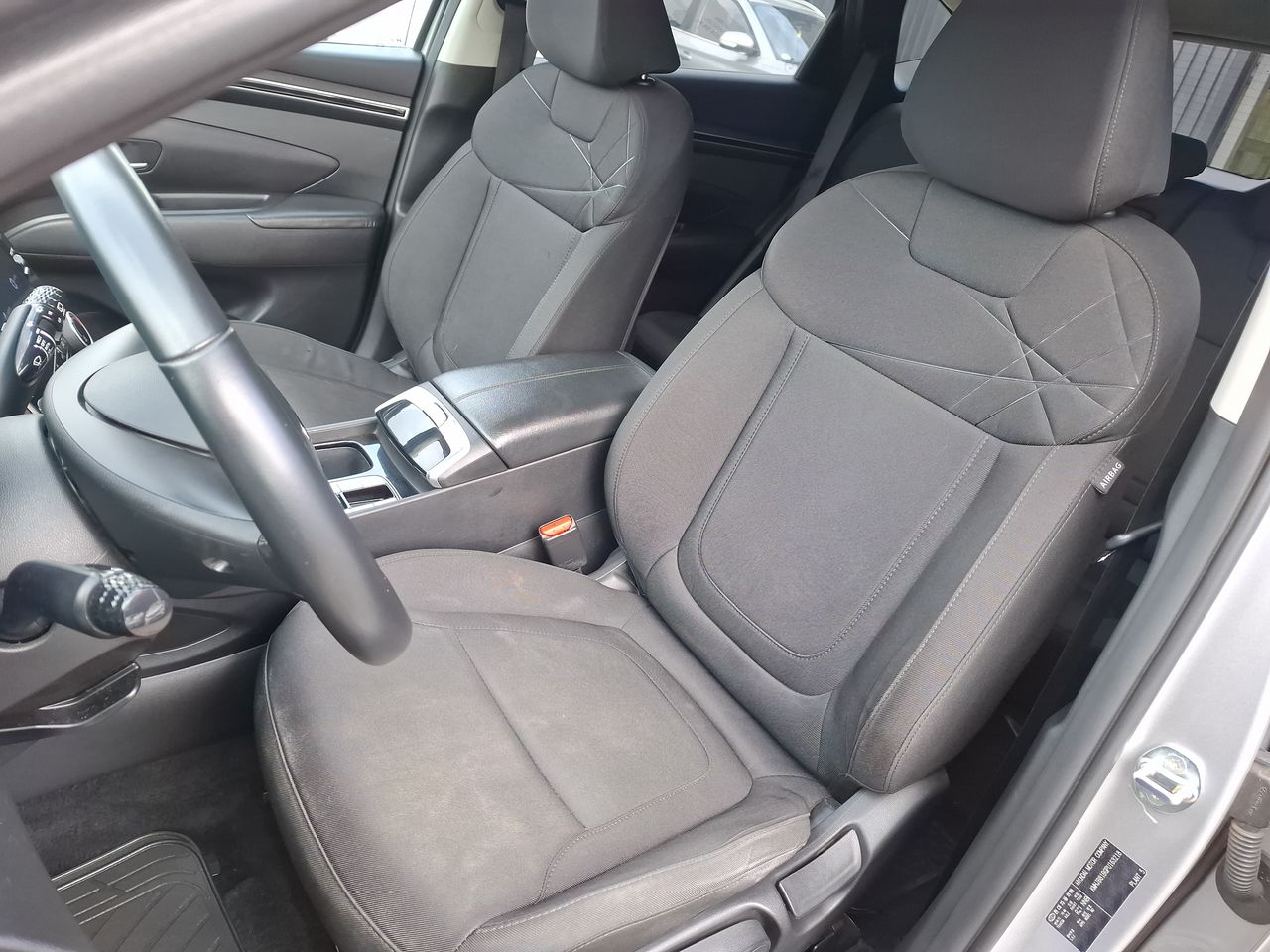 HYUNDAI - 17