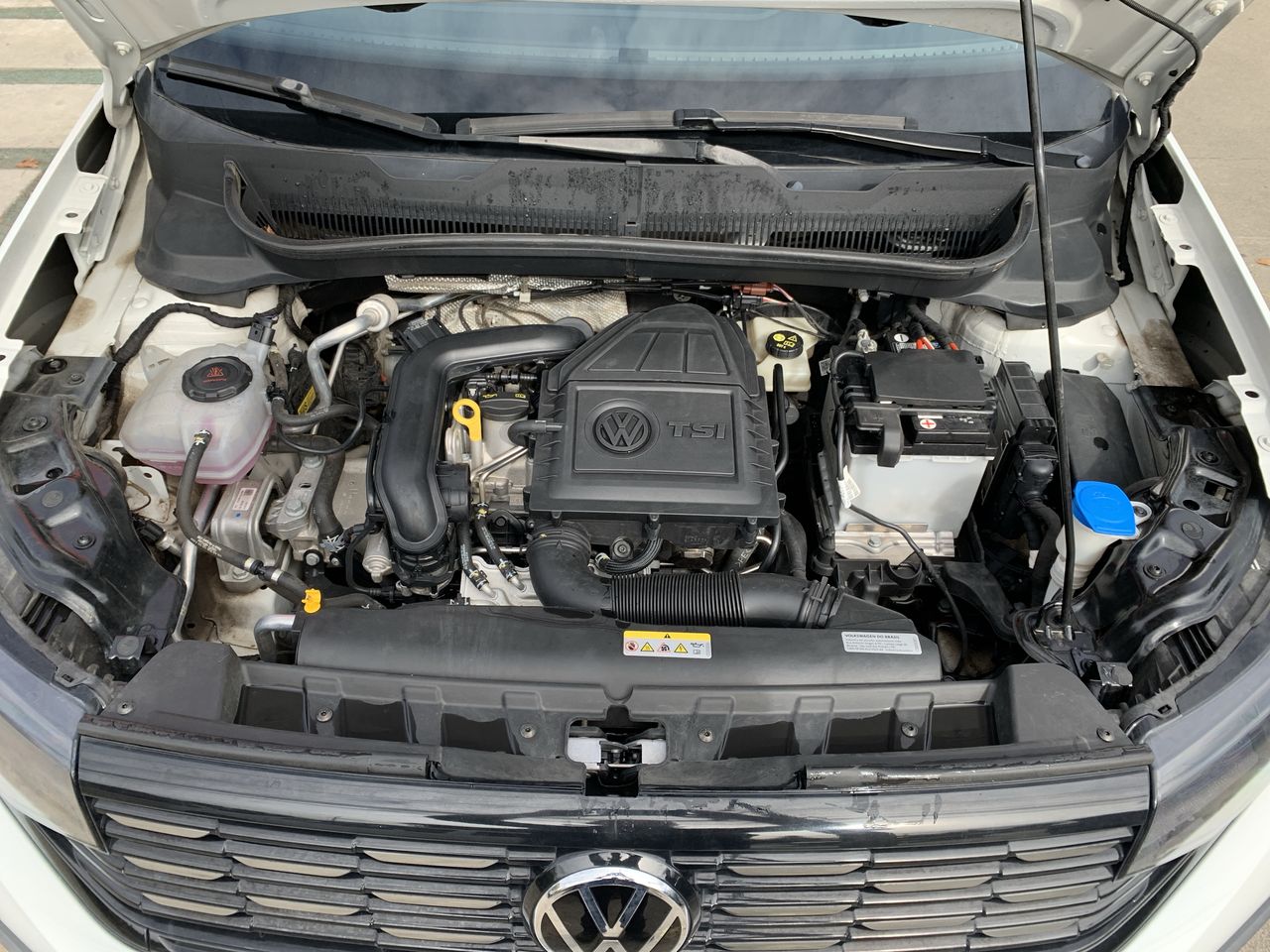 VOLKSWAGEN - 18